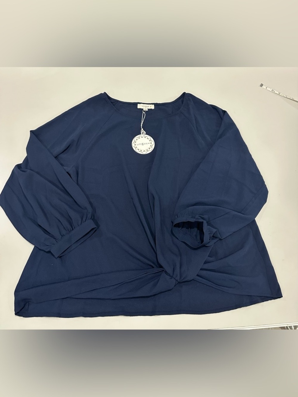 Umgee Navy Twist-Hem 3/4 Sleeve Blouse